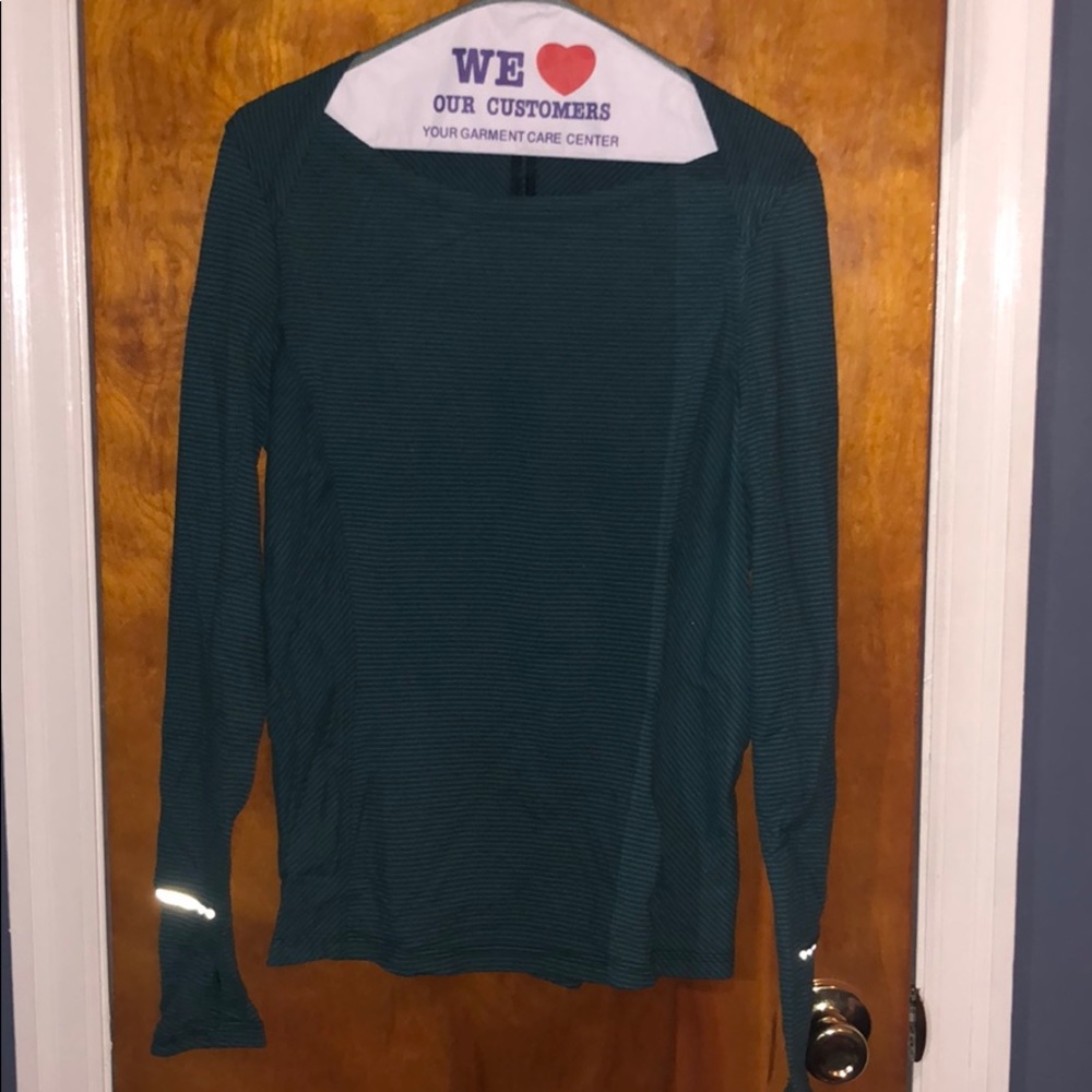 LS lululemon shirt